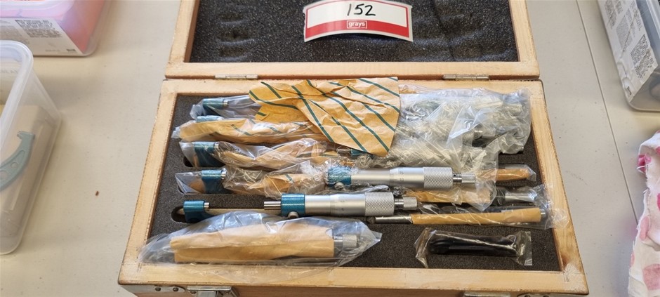 Micrometer set 0-150mm, New