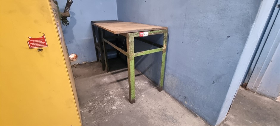 Steel workbench stands