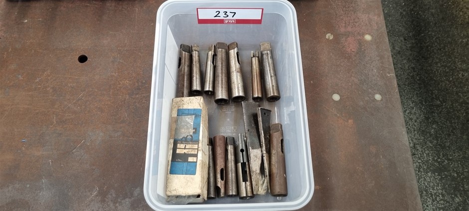 Morse taper sleeves and drifts