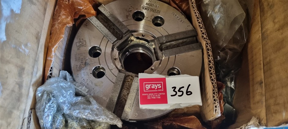 Kitagawa B208 Power 3 Jaw Chuck with Accessories