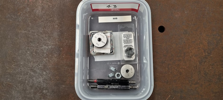 Thread Gauge M8