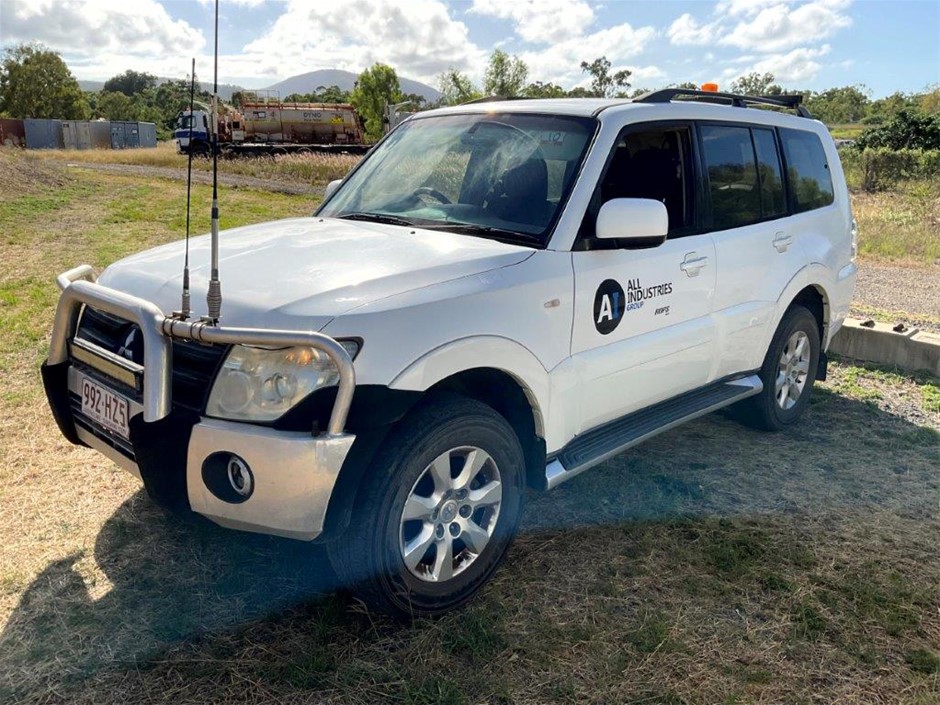 2013 Mitsubishi Pajero GLXR 4WD Automatic Wagon