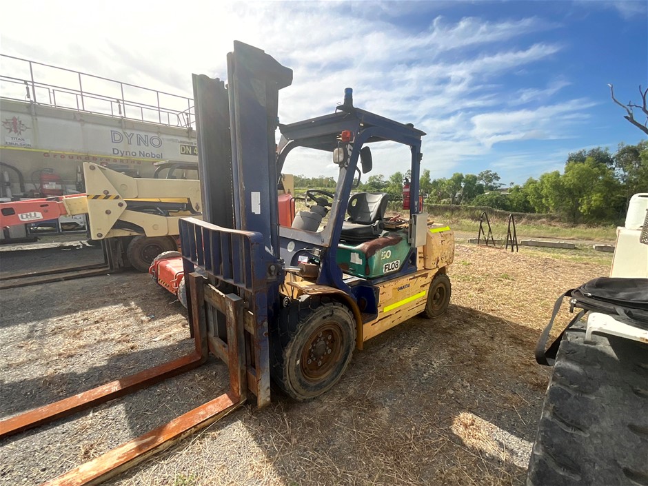 2005 Komatsu FD50AT-7 4 Wheel Counterbalance Forklift