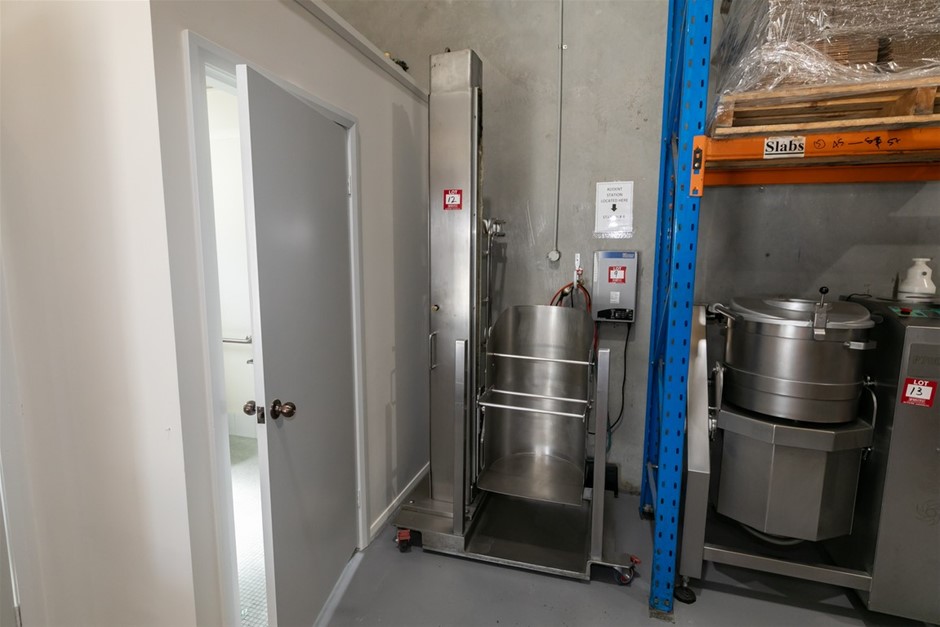 Klausen 91217 Pneumatic Tub Lifting Unit Mobile