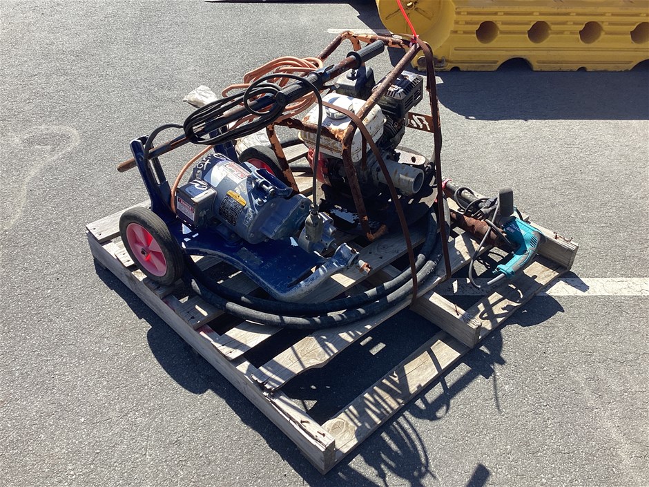 <p>Flexitool, Electric Eel and Sundries</p>