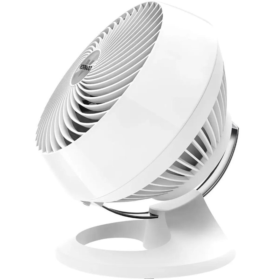 VORNADO 660 Whole Room Air Circulator, White. NB: Minor use