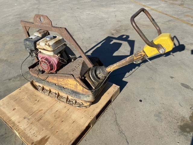 Wacker BPU3345A Plate Compactor