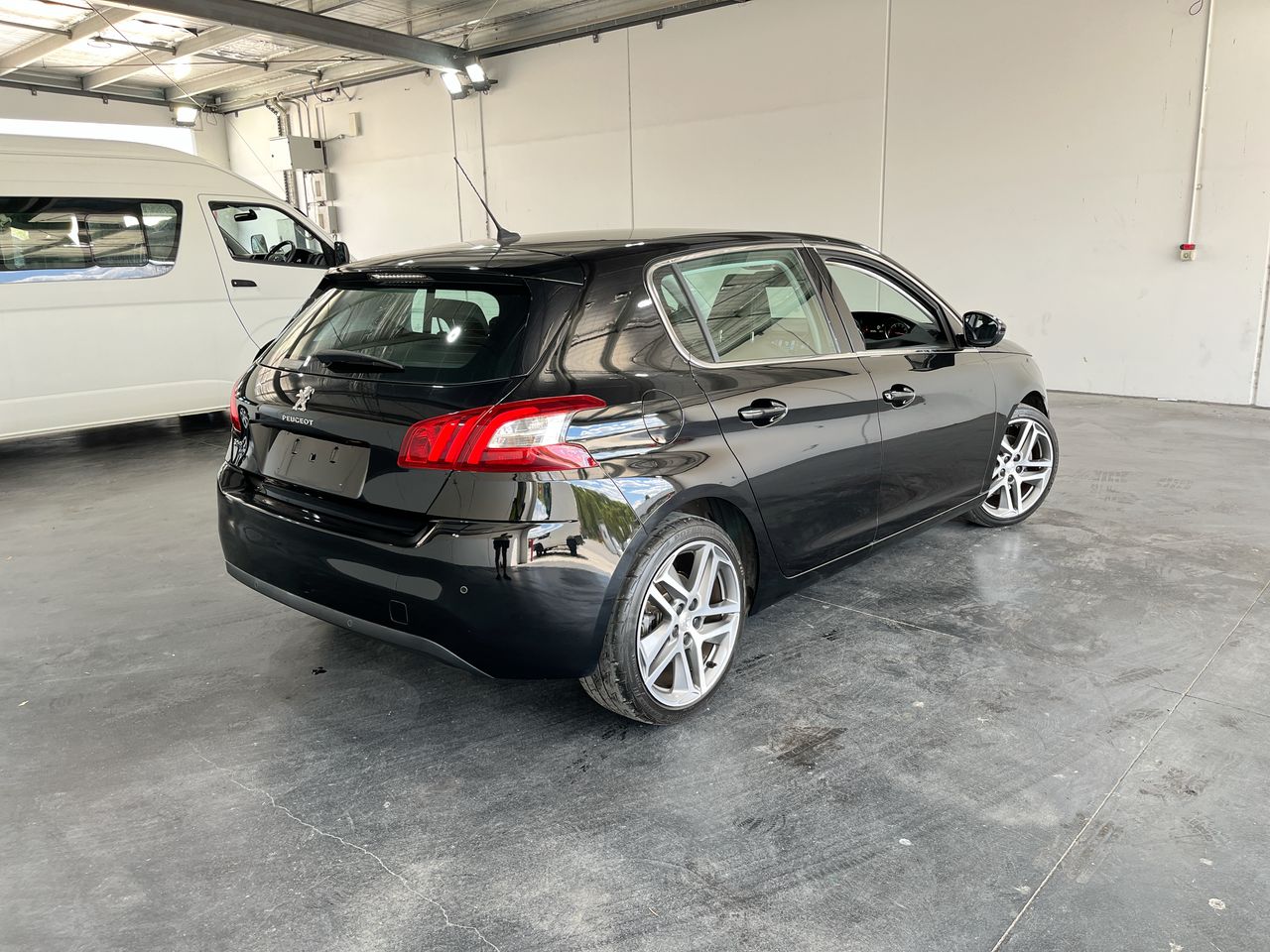 Vehicle photo