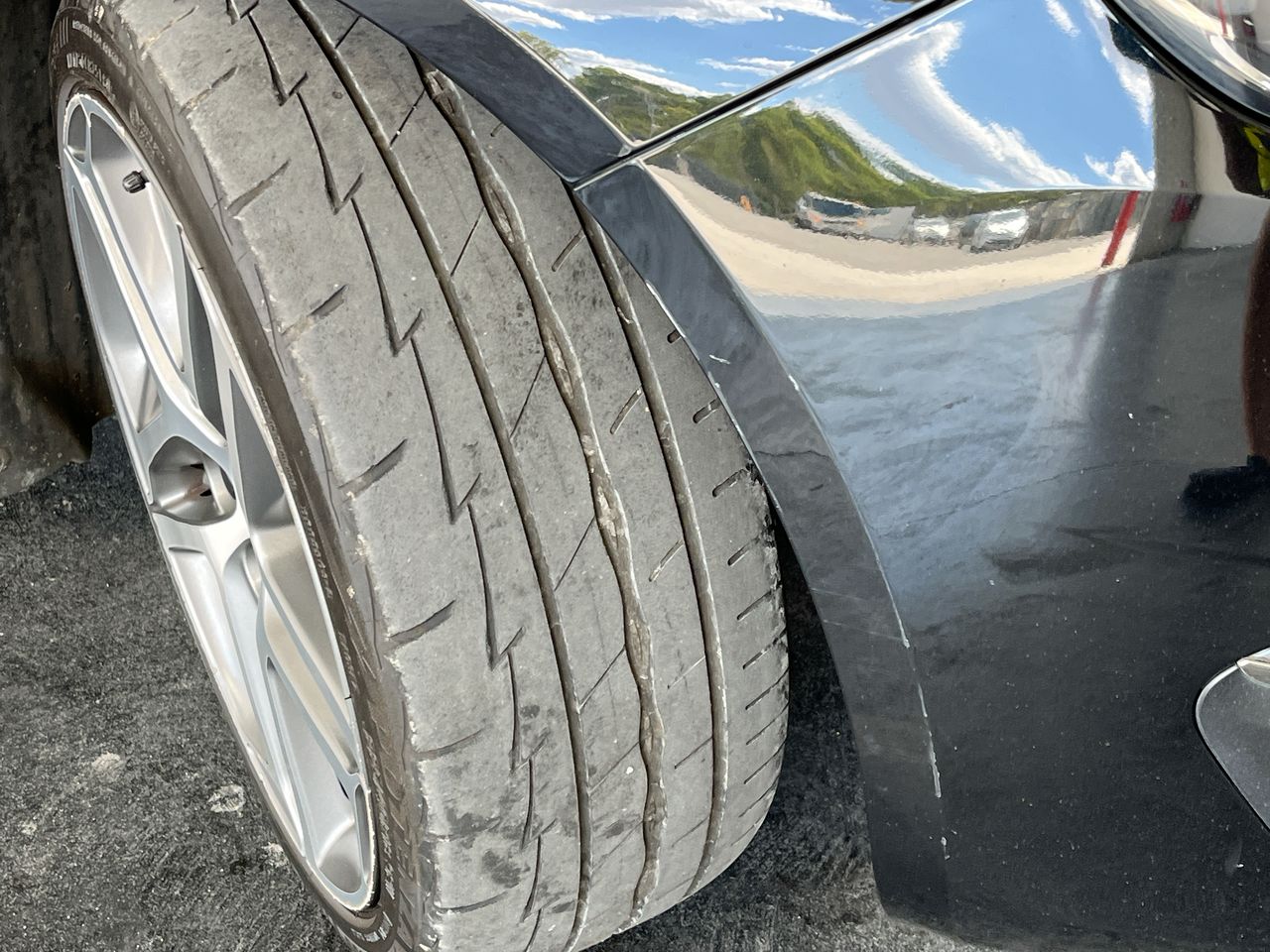 Vehicle photo
