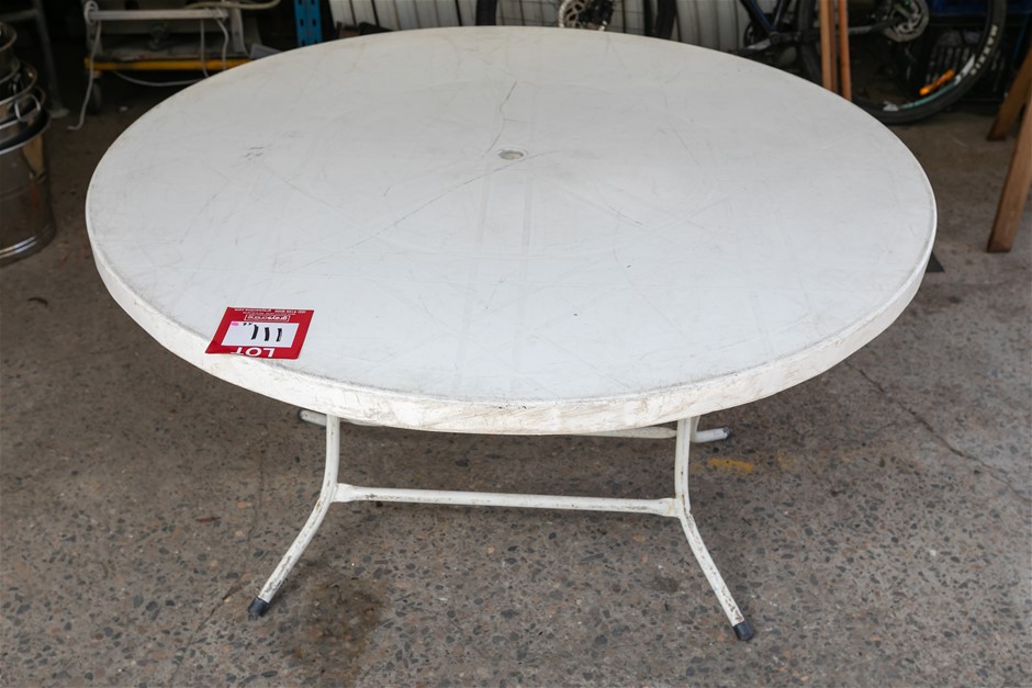 Party/Event Poly Round Folding Tables