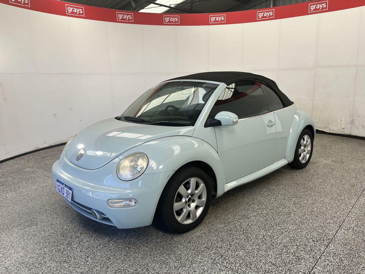 2003 Volkswagen New Beetle 2.0 Cabriolet A4 Automatic Convertible