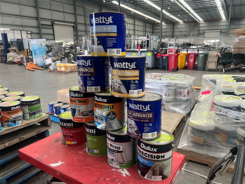 Assorted 4L Tins of Paint