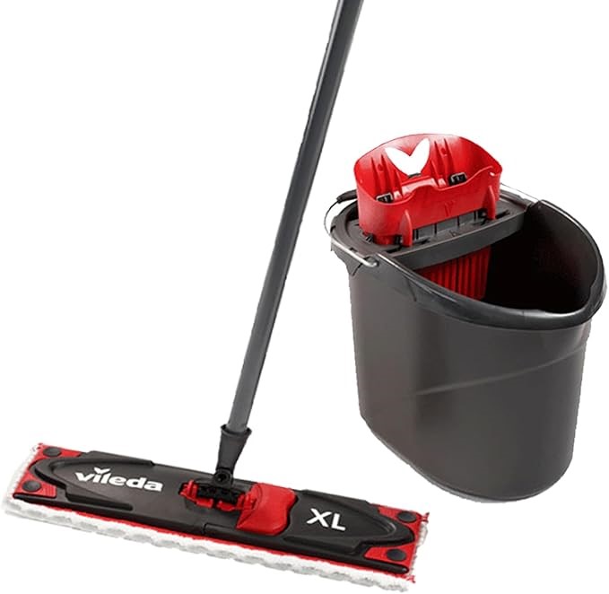 VILEDA Ultramax XL Flat Mop And Bucket Set. 