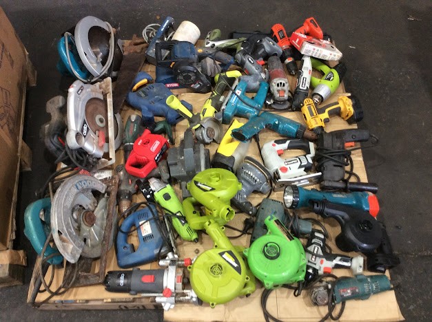 Bosch/Ryobi/Ozito Mixed Brand and Model Electric Drill/Power Tools