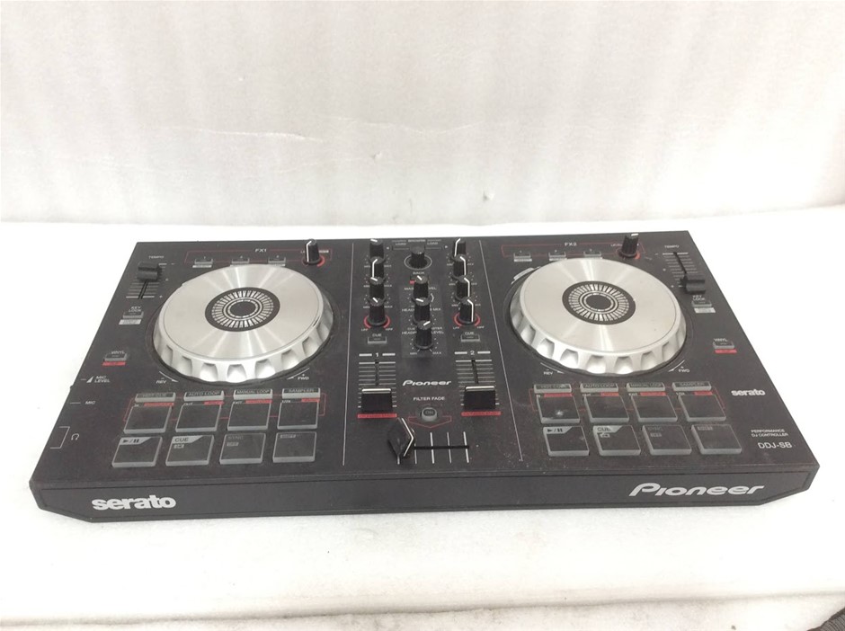 Pioneer DDJ-SB DJ Controller