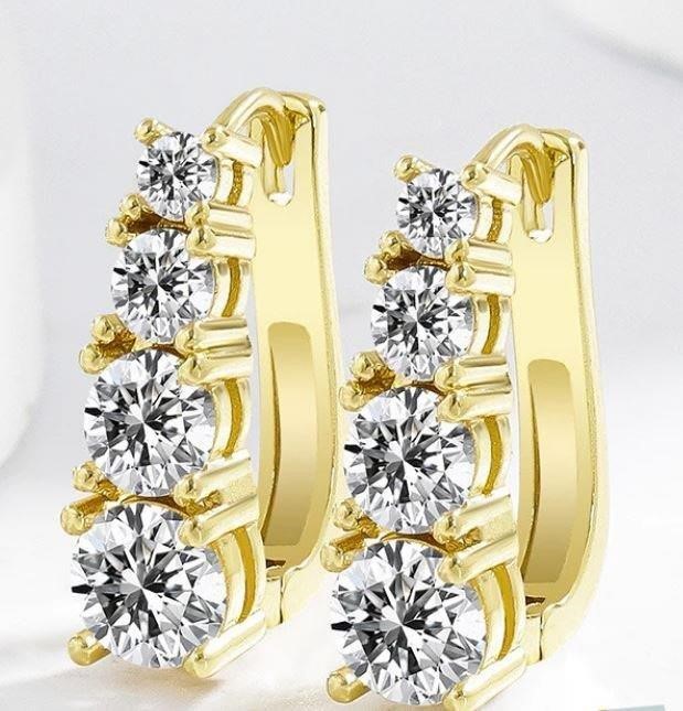 2.0ctw white stones 925 Sterling Silver Earring (s925)-Adjustable