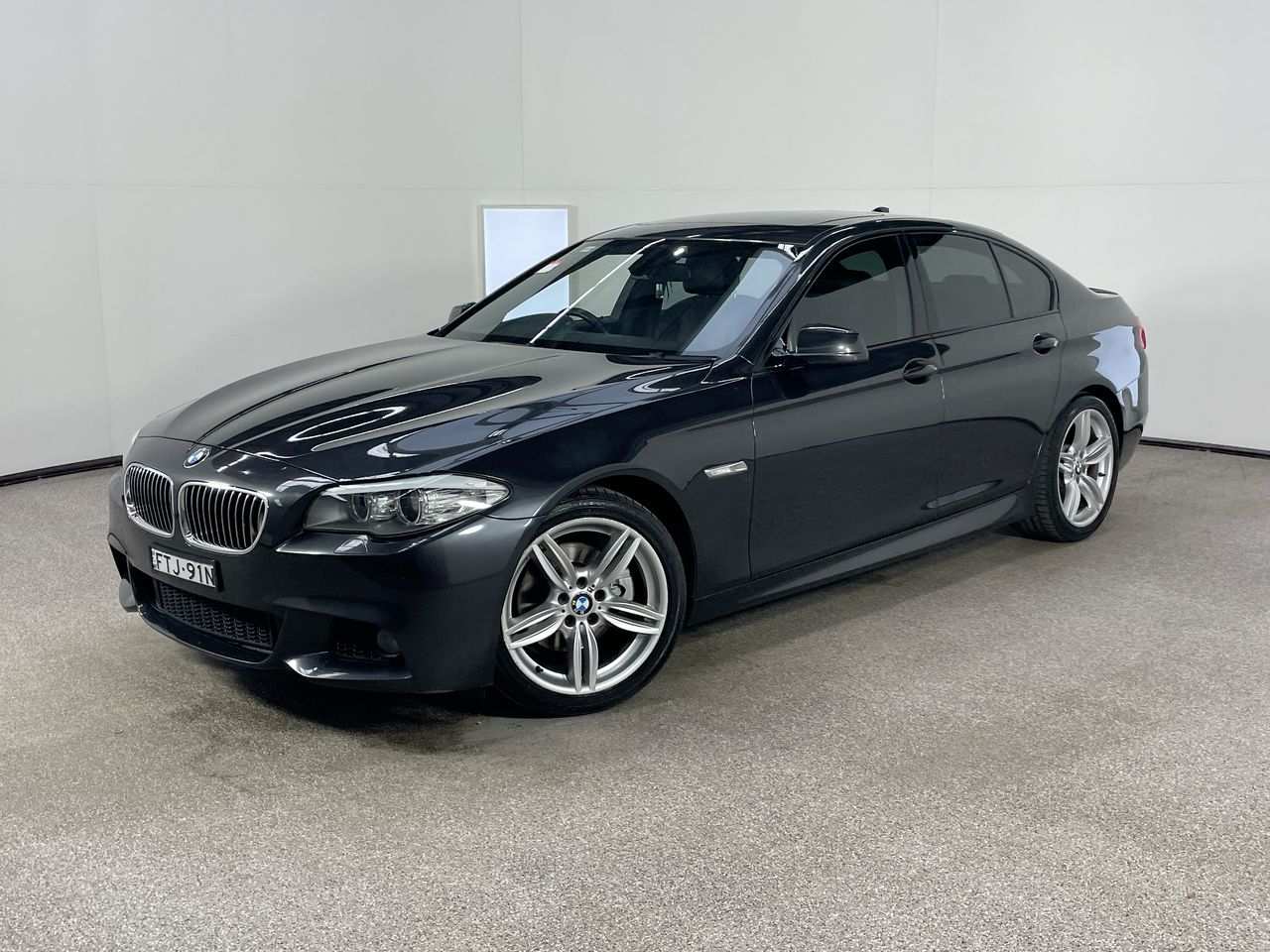 2011 BMW 520d 520d F10 Turbo Diesel Automatic - 8 Speed Sedan