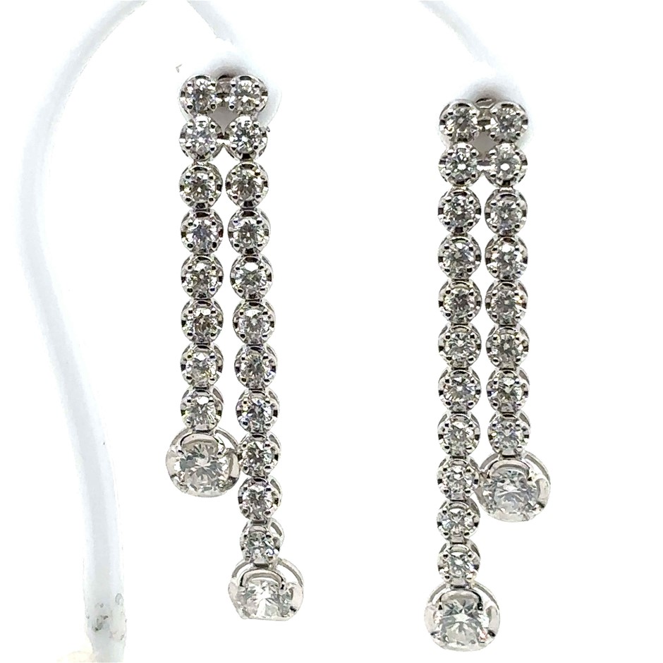 2.10ct 42 Stones Round Dia. G/VS-SI Earrings 14K White Gold
