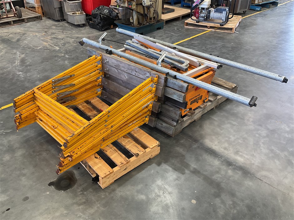 <p>Work Stands And Work Centre</p>