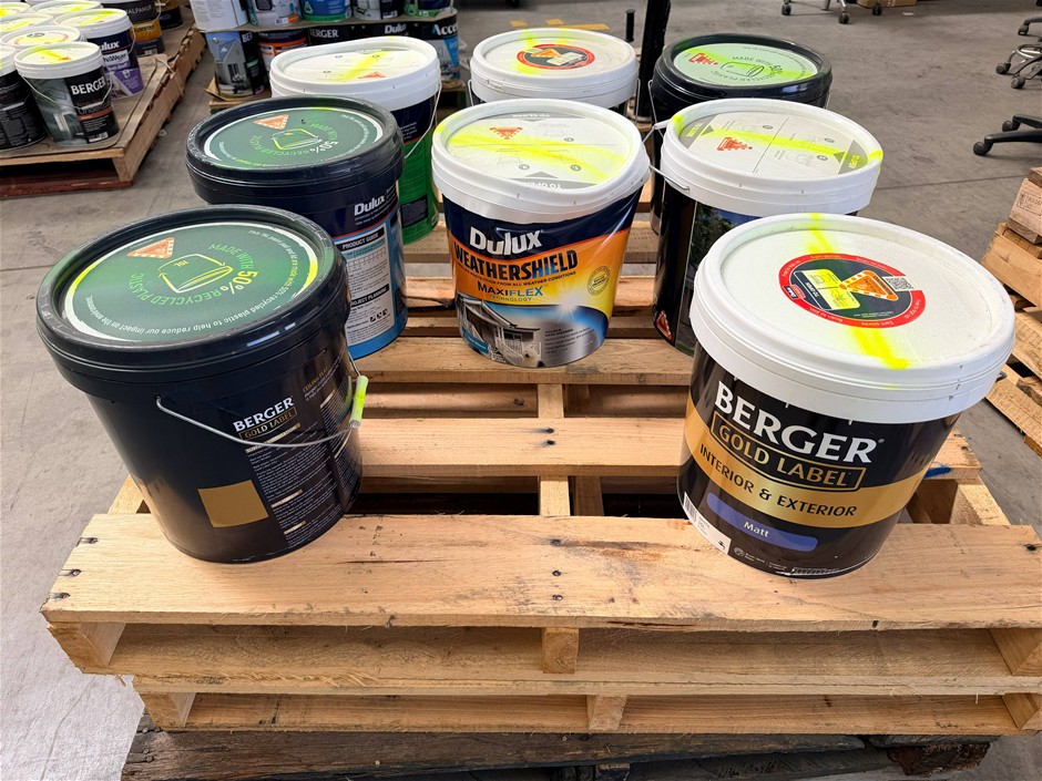 Assorted 15L Tins of Paint