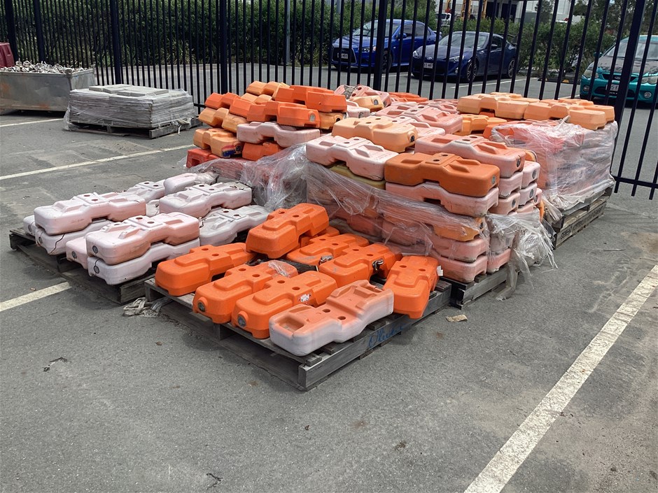 <p>Temporary Fence Base Weights</p>