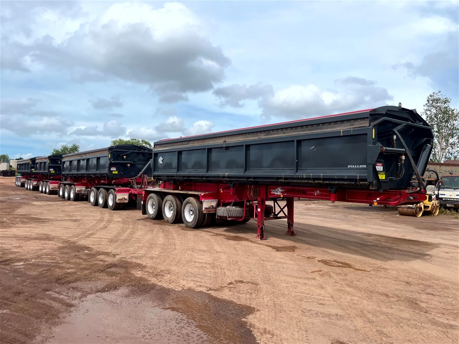 2022 Tristar Road Train Triaxle Side Door Tipper Quad Sets