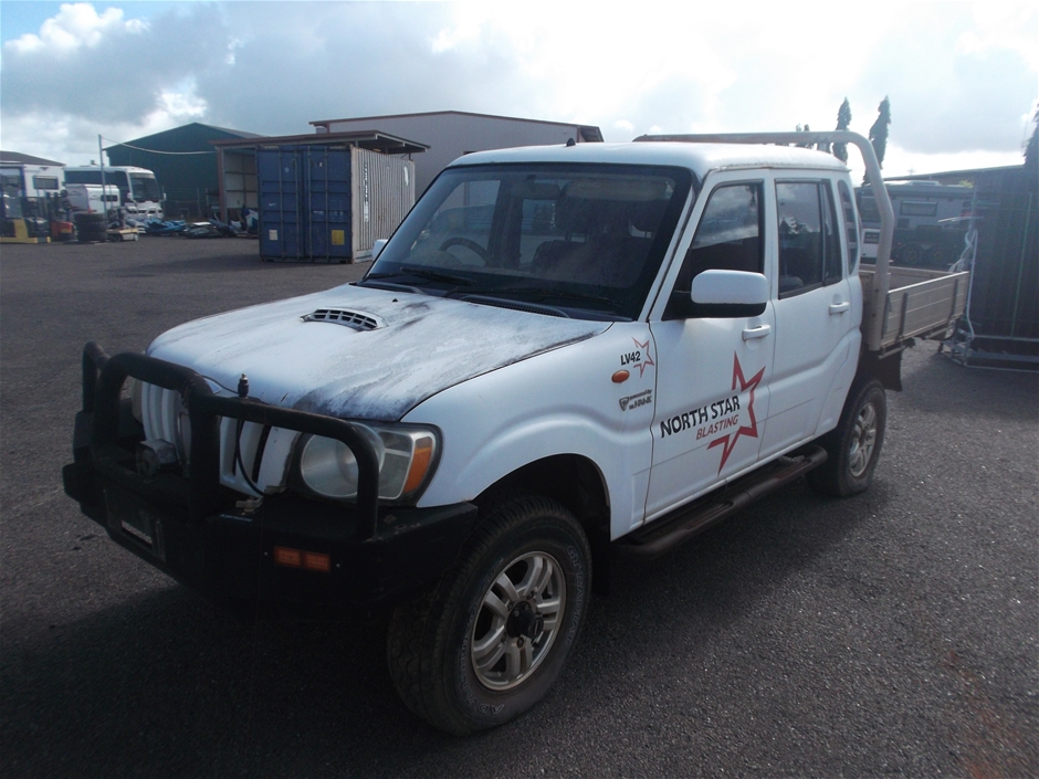2012 Mahindra PIK UP Manual Dual-Cab Chassis