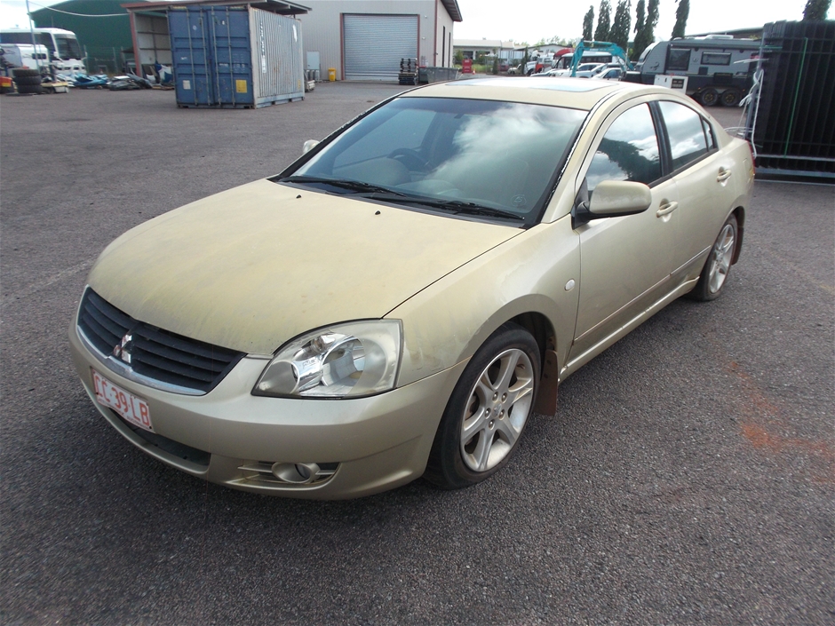 2005 Mitsubishi 380 LS DB Automatic Sedan (Salvage)