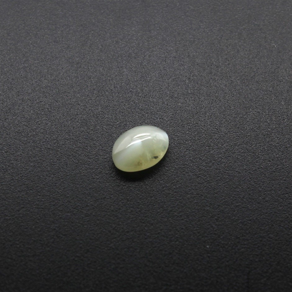 0.60 Ct Chrysoberyl Cat's Eye