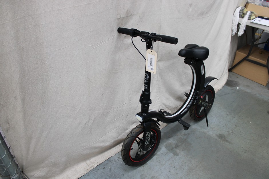 Vivid Velocity Black E-Scooter