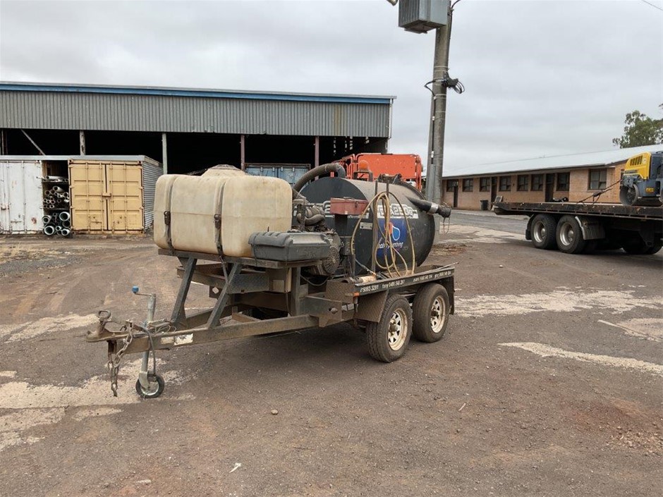 DWA Vacuum System on Trailer Tandem