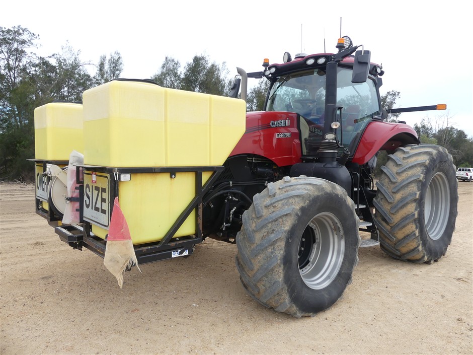 2022 Case Magnum 400 Tractor