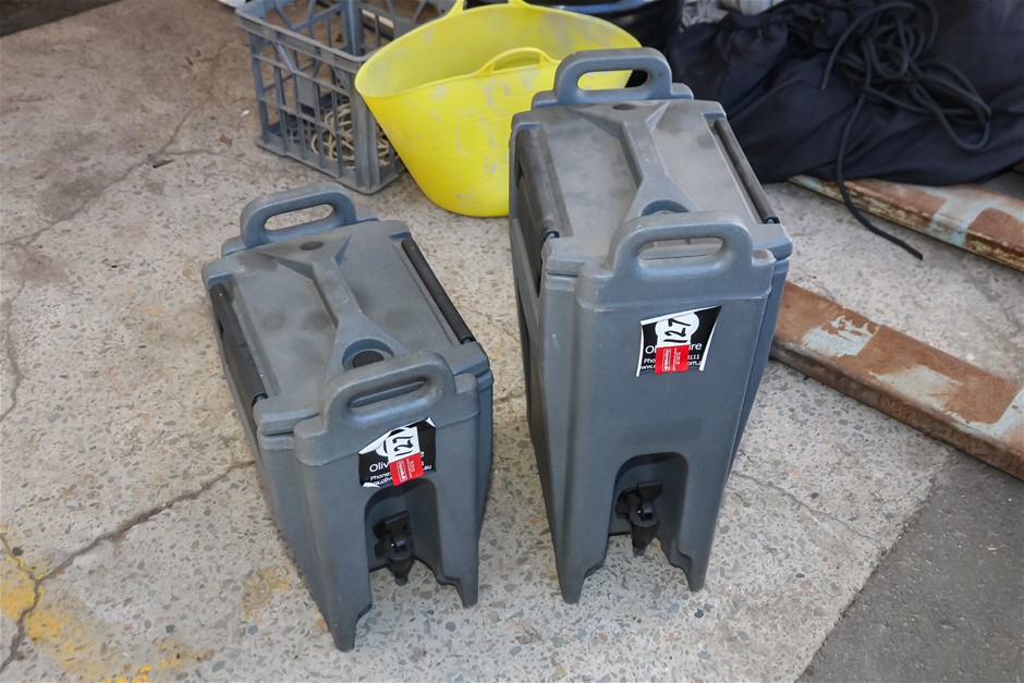 CAMBRO Insulated Beverage Containers