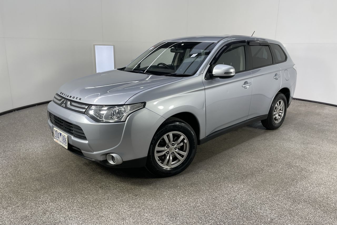 2012 Mitsubishi Outlander LS 2WD ZJ CVT Wagon