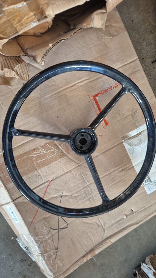 Unused Steering Wheel to suit early John Deere Tractors
