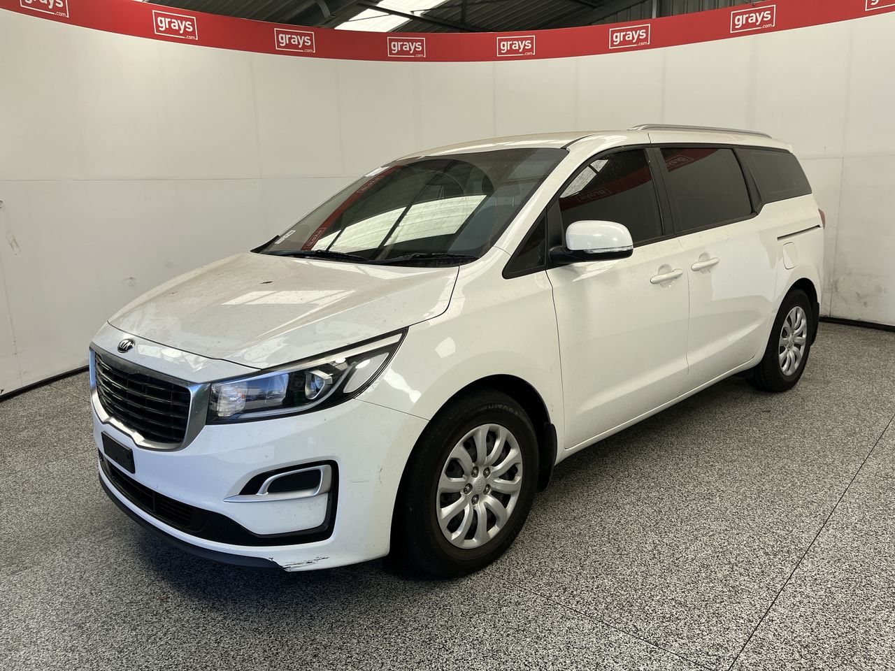2018 Kia Carnival S YP Automatic - 8 Speed 8 Seats People Mover