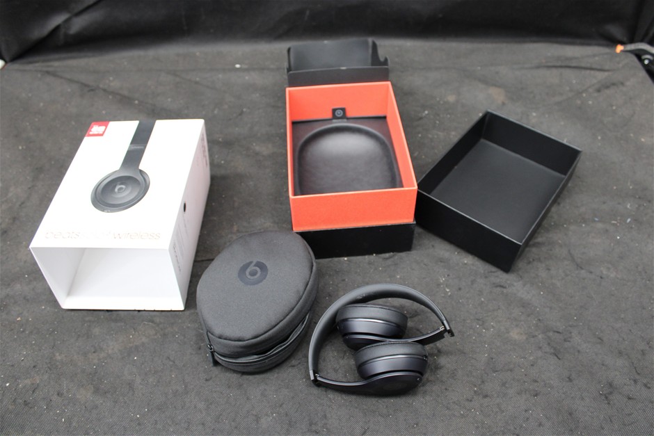 Beats Solo 3 Wireless Headphones
