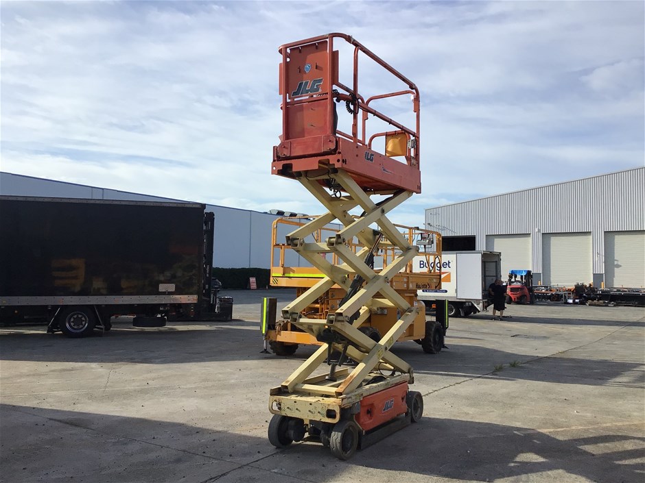 <p>2015 JLG 1930ES Scissor Lift</p>