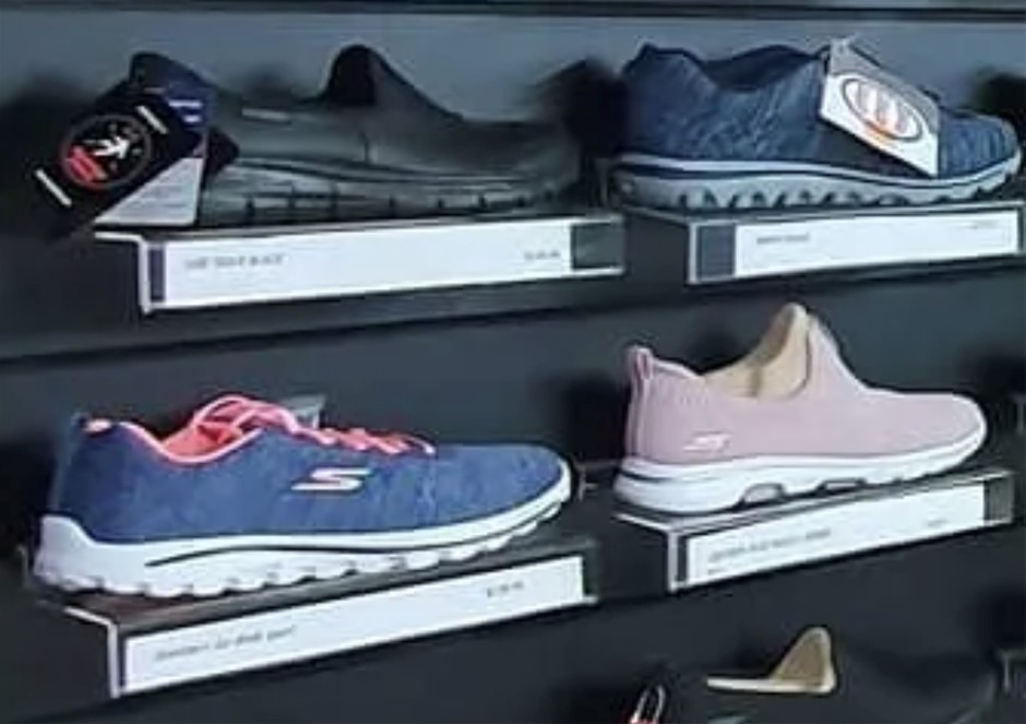 Acrylic Display Shoe Shelves, 25cm in width, 40 in Total.