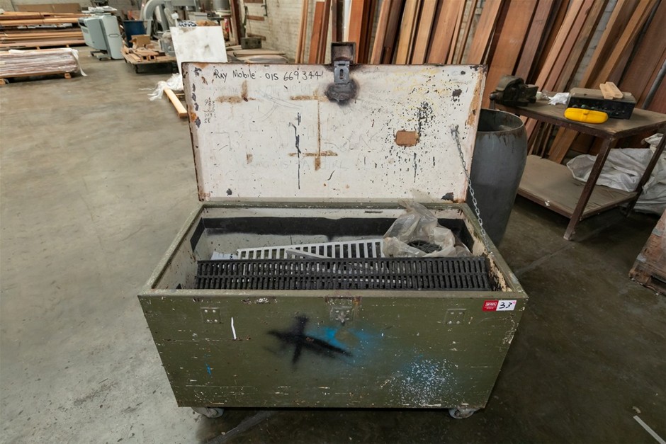 Mobile Site Tool Box & Contents