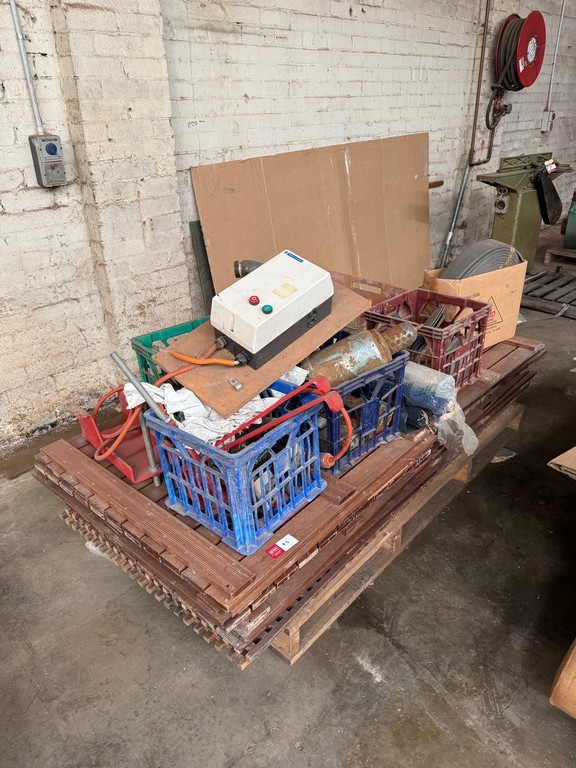 Mix Pallet , Including: