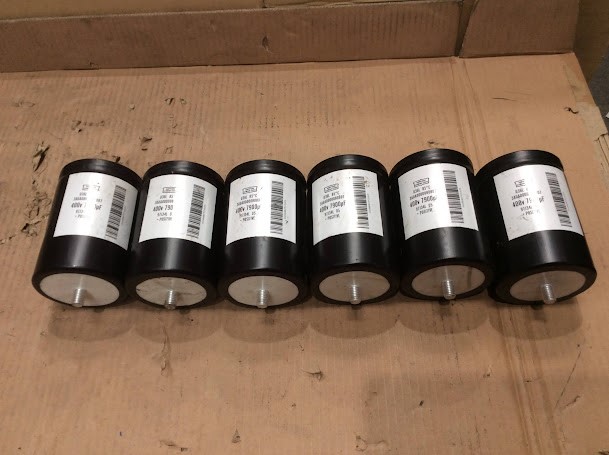 Nippon Chemi-con U36L 85°C Electrolytic Capacitors (Lot of 6)