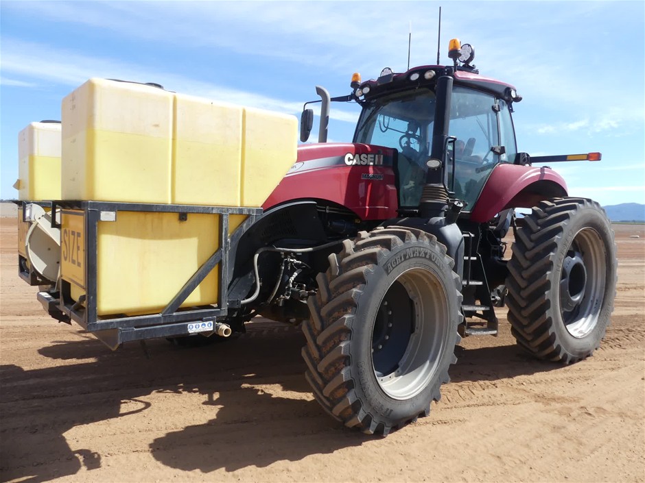 <B>2020 Case Magnum 380 Tractor</B>