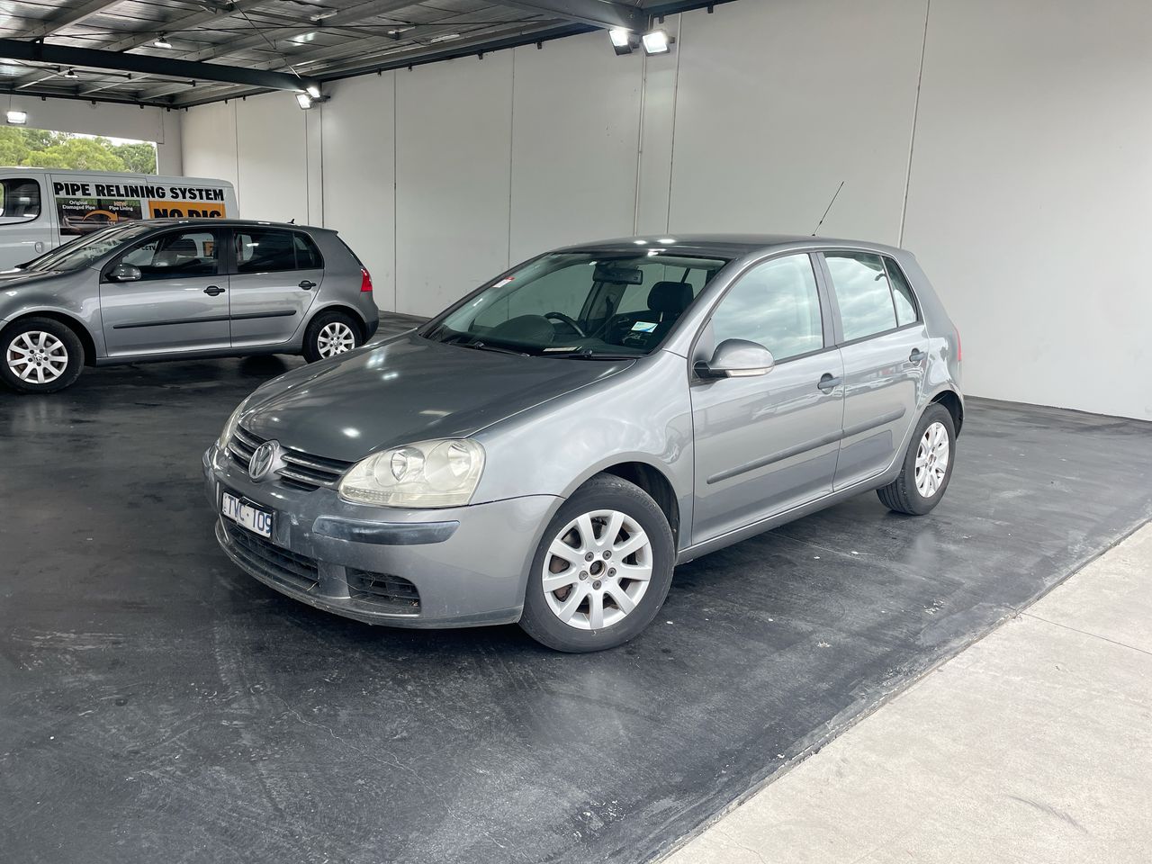 2005 Volkswagen Golf 2.0 TDI Comfortline A5 Turbo Diesel AT Hatchback