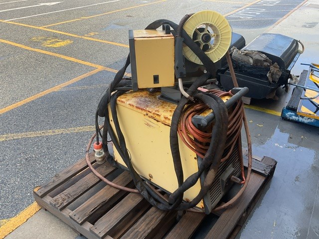 CEA Maxi405 3 Phase MIG Welder And Wire Feeder