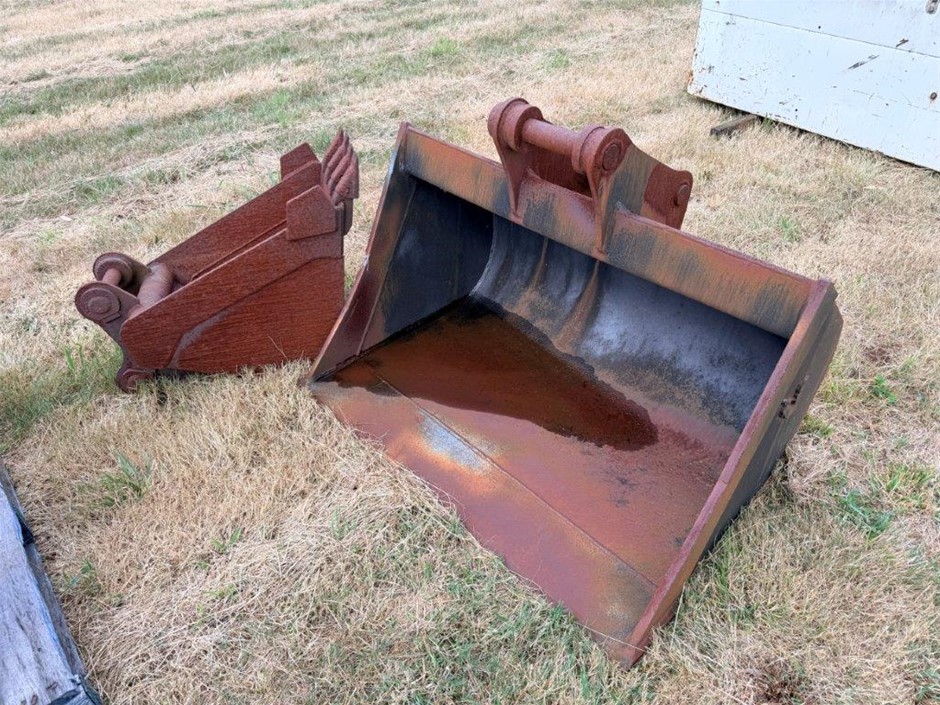 Pair of Bucket Attachments