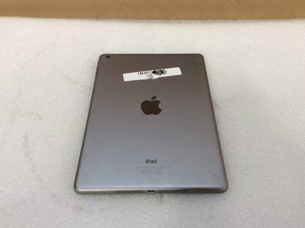 Apple iPad Air 1 (A1474) Tablet 16GB