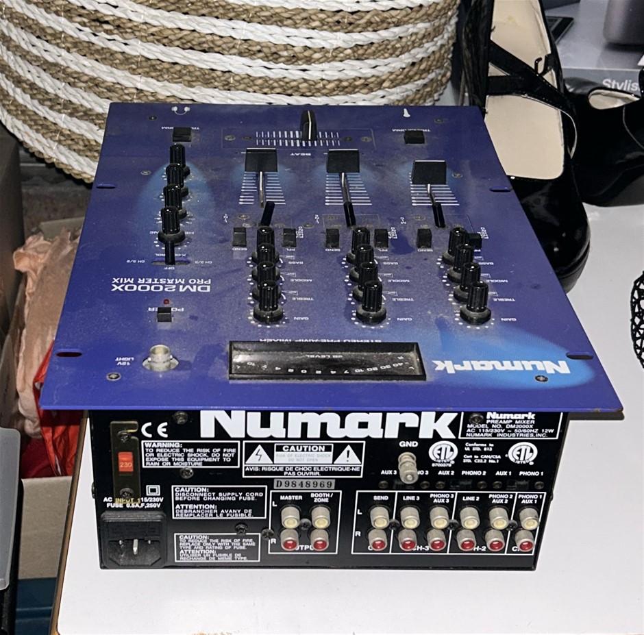 NUMARK DM2000X Pro Master Mix