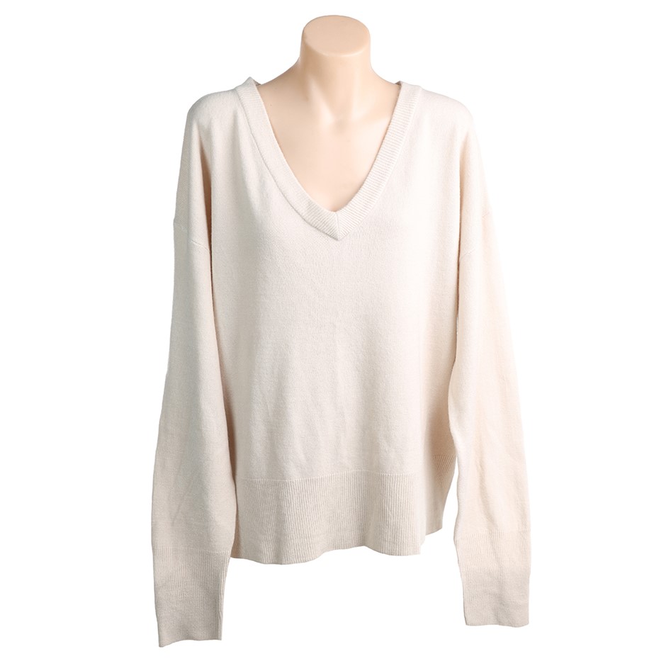ADVENT Women's Relaxed V-Neck Knit, Size XS, 100% Acrylic, Cloud. (114690)