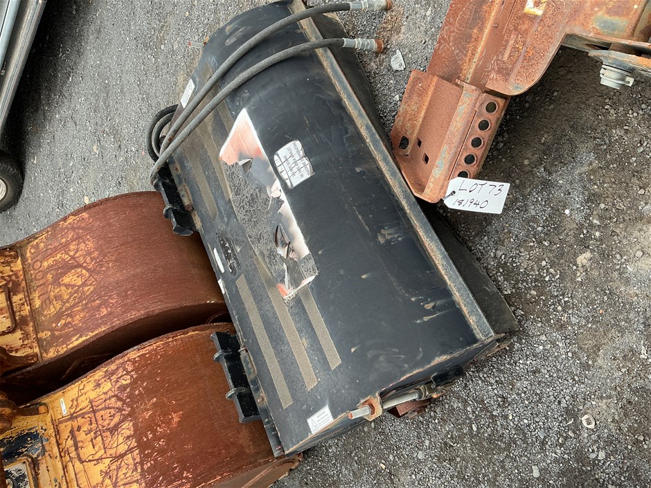 <p>HYDRAPOWER SFB1150 Broom Attachment</p>